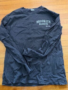 Garage Gray Brooklyn Blossoms Long Sleeve Tee